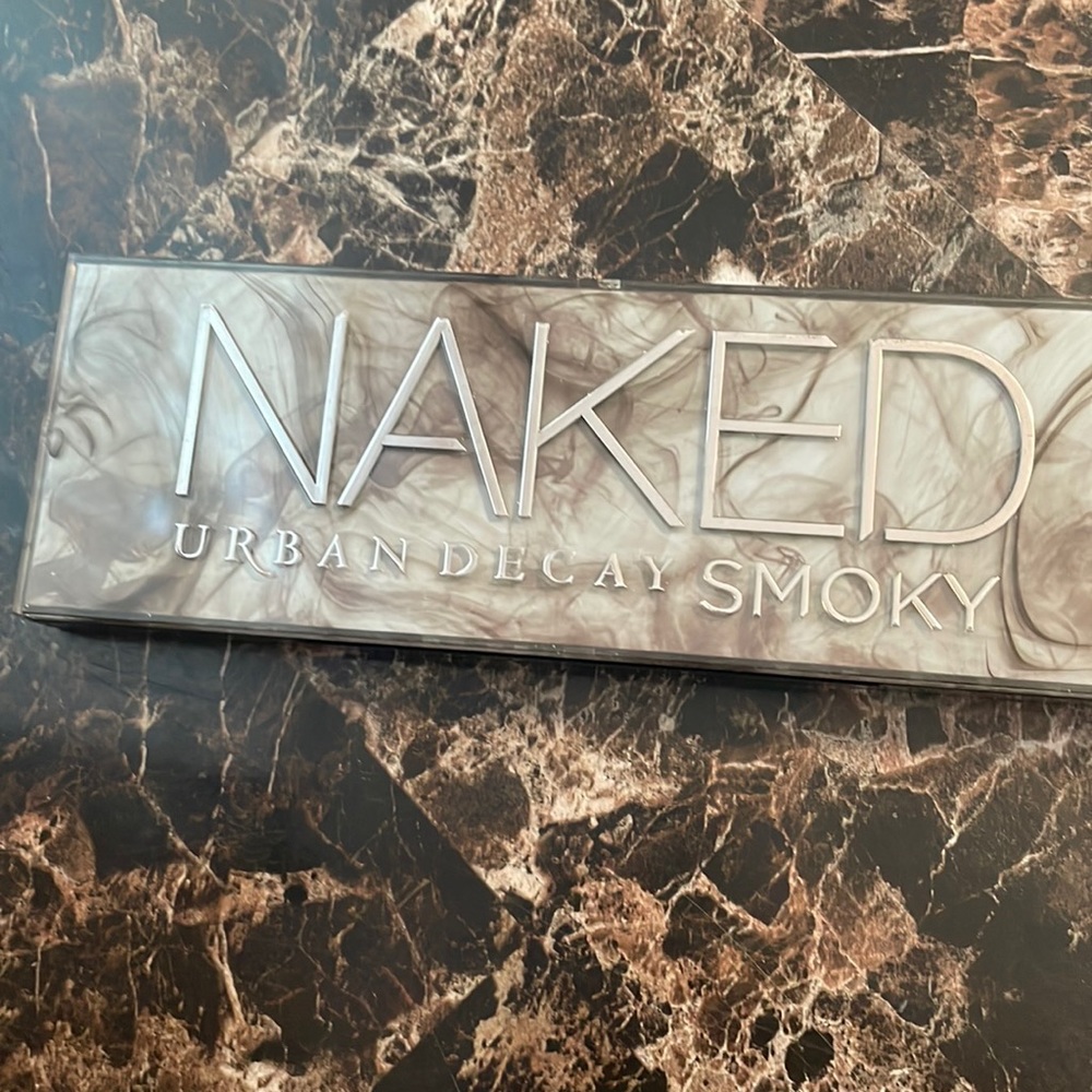 Urban Decay Naked smoky palette